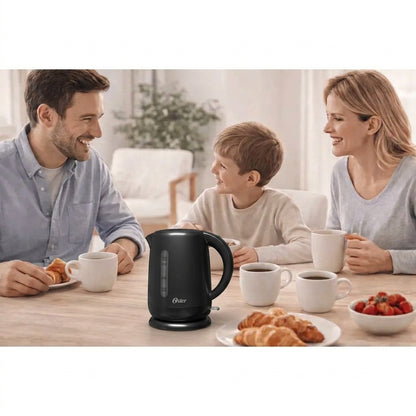 Hervidor Eléctrico Oster 1.7L BVSTKT3101 Negro Base 360° Apagado Automático 1850W