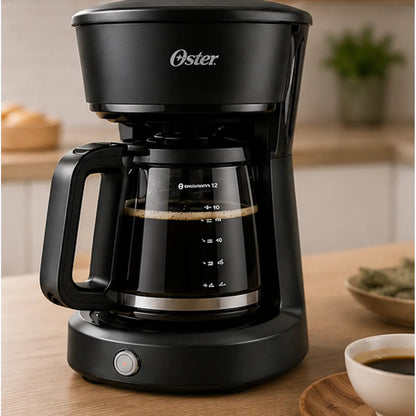 Combo Oster Premium Cafetera 12 Tazas BVSTDCS12B + Hervidor Eléctrico 1.7L BVSTKT673SS