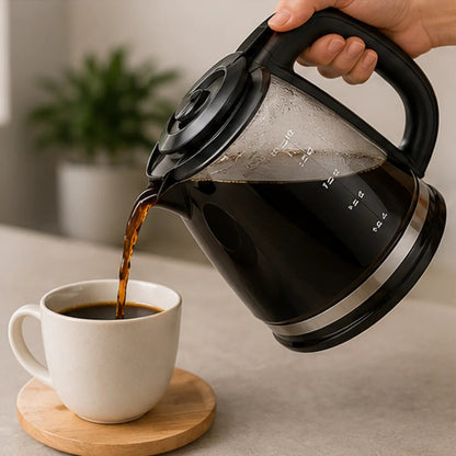Combo Oster Premium Cafetera 12 Tazas BVSTDCS12B + Hervidor Eléctrico 1.7L BVSTKT673SS