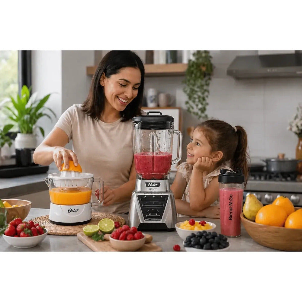 Licuadora Oster 1500W Vaso Vidrio 2L + Exprimidor + Blend N Go Sistema Completo de Jugos 3 en 1