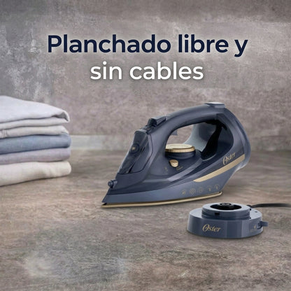 Plancha a Vapor Oster Inalámbrica 2 en 1 GCSTCC5000 2200W Suela Cerámica Base de Carga